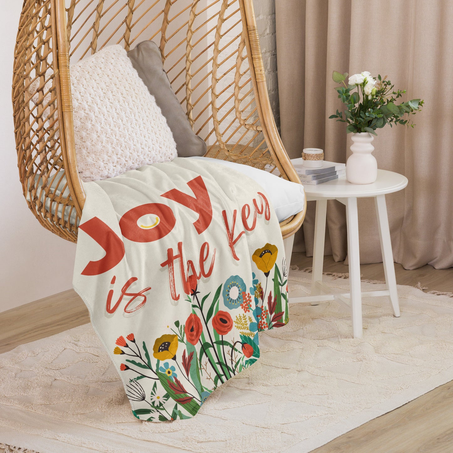 JOY is the key in der Blumenwiese - Sherpa-Decke